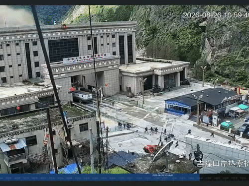 बीबीसी की एक रिपोर्ट के अनुसार, यह वीडियो चीनी सोशल मीडिया पर दिखाई नहीं दे रहा है।
